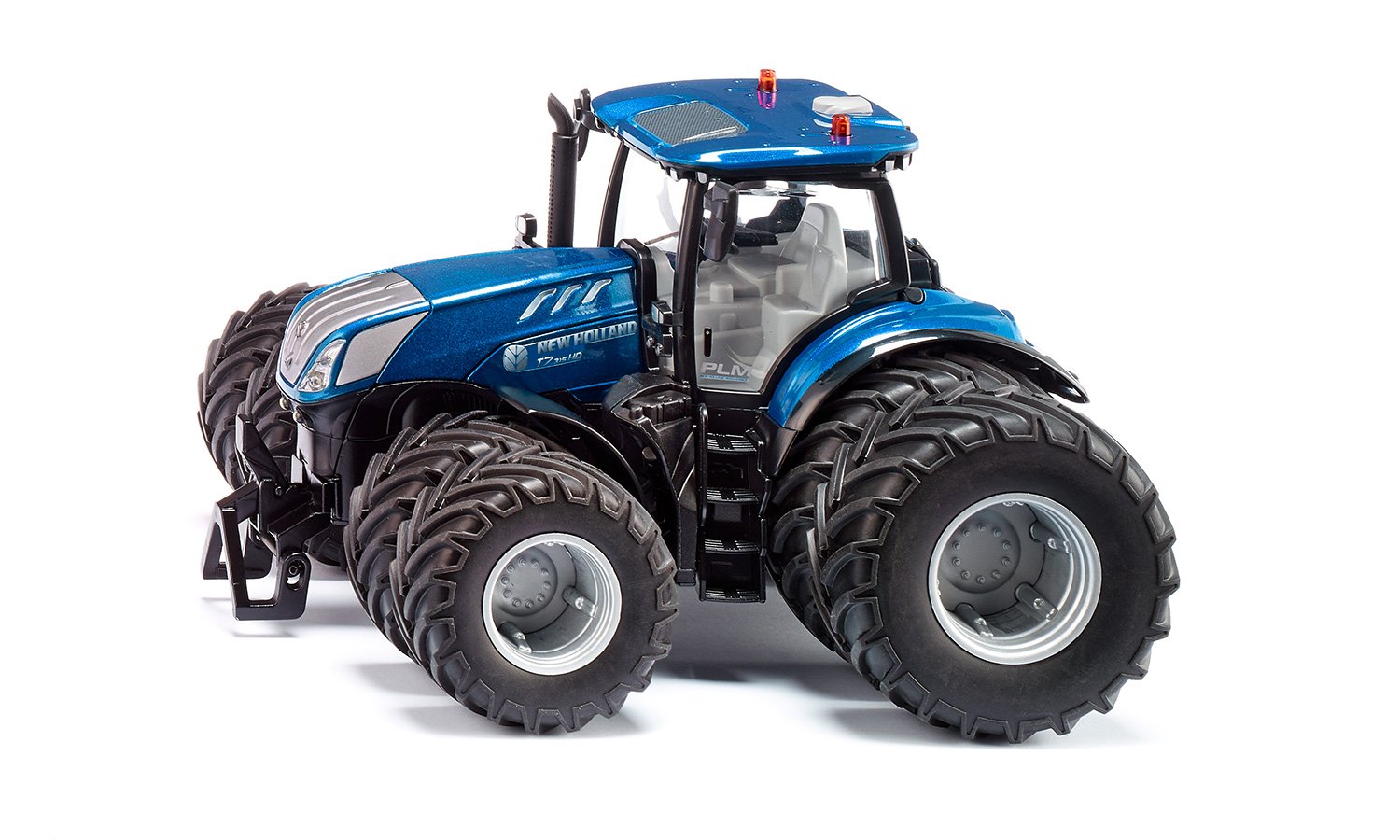New Holland T7.315 on duals with Bluetooth app control