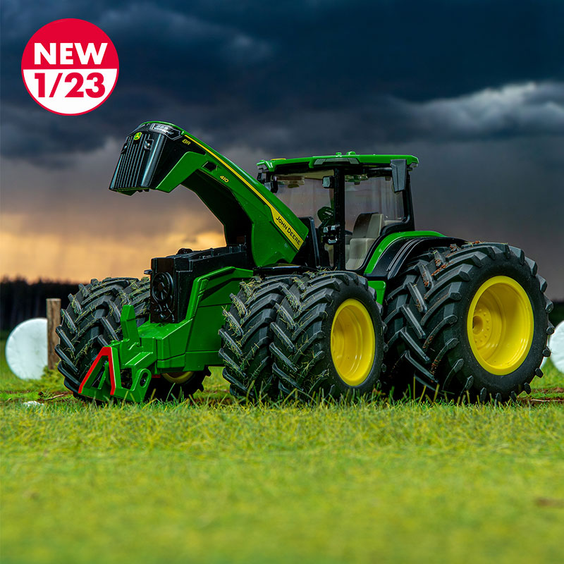 John Deere 8R 410<br>with Double Tyres